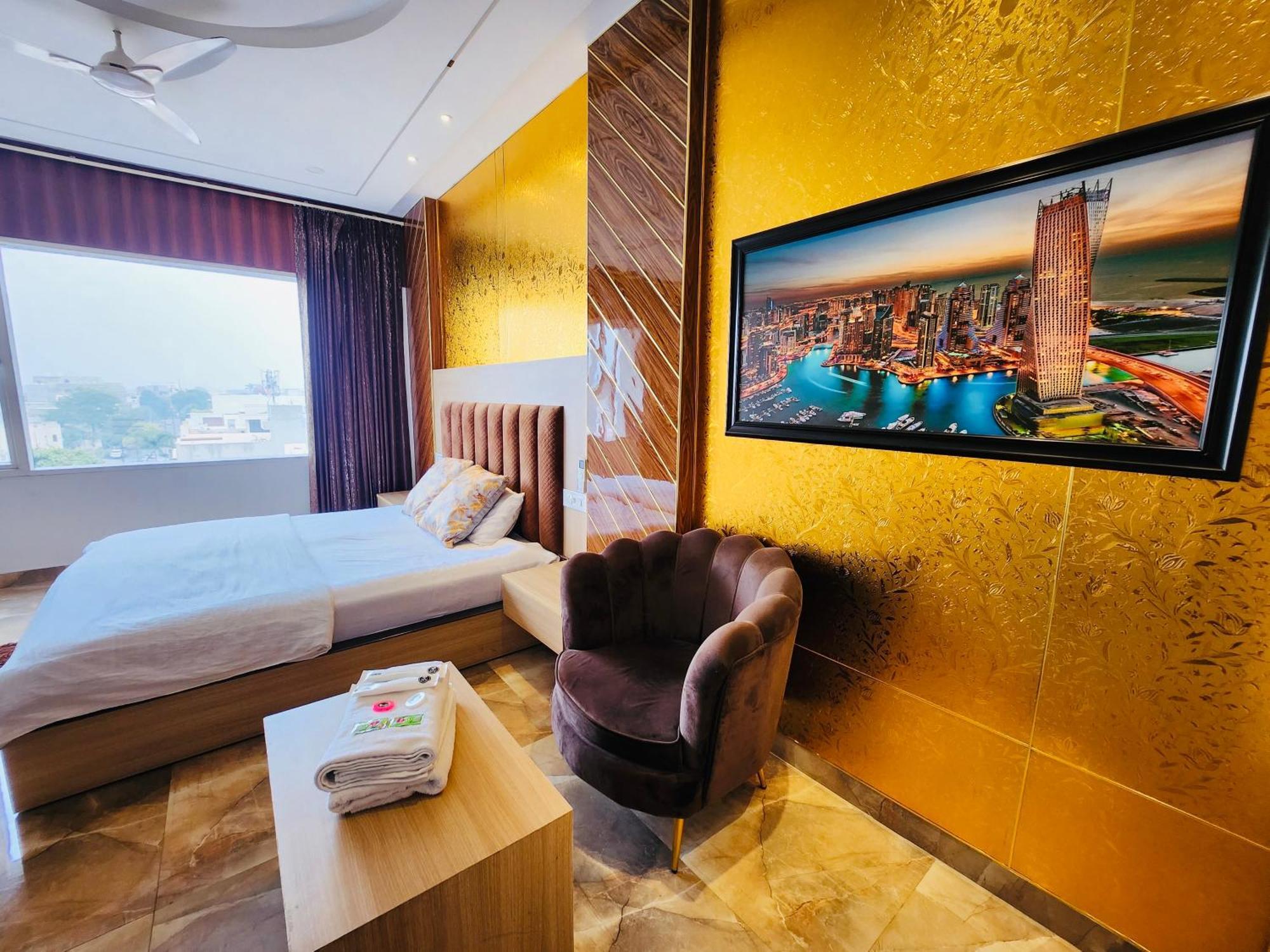 HolidayVilla&Suites - A Residential Boutique Hotel Amritsar Extérieur photo